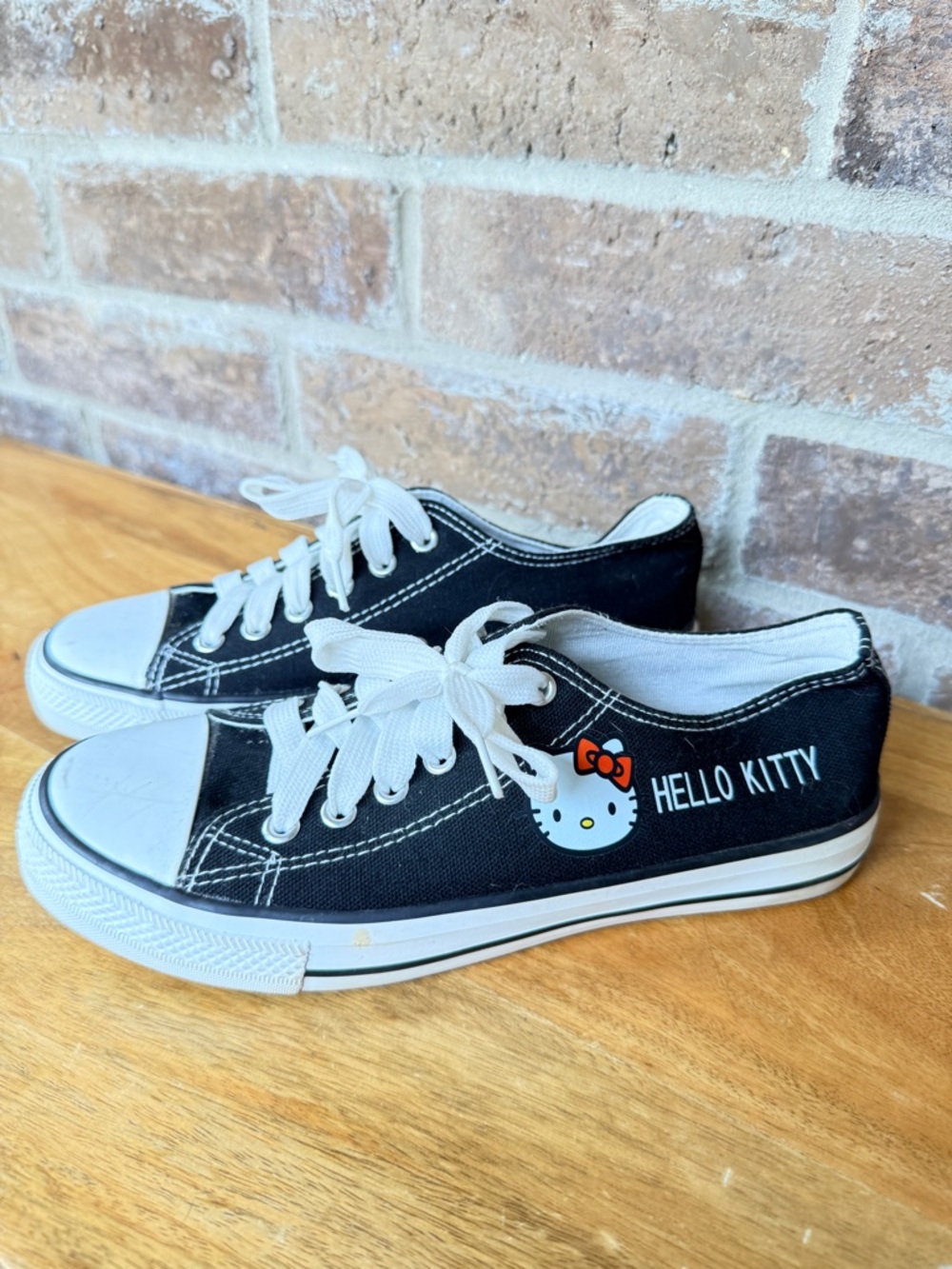 Hello Kitty Black Canvas Low-Top Lace-Up Sneakers with White Accents